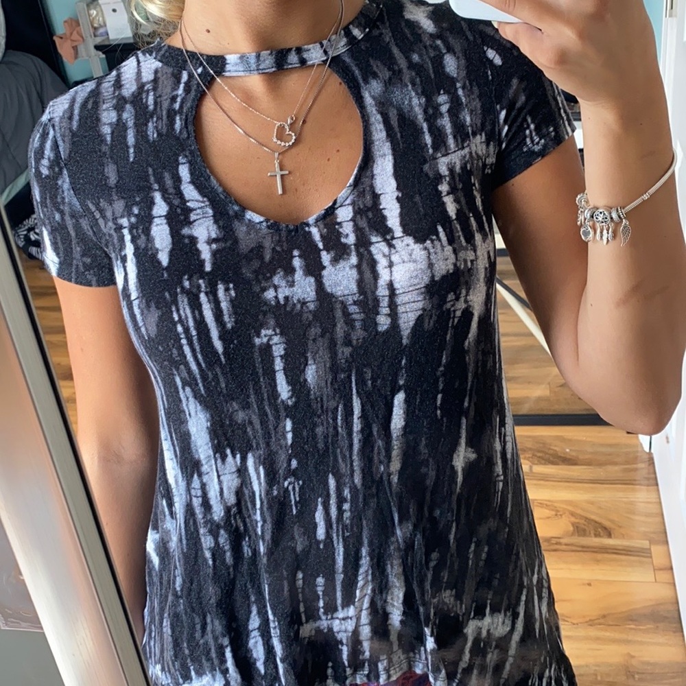 BLACK TIE DYE SHIRT